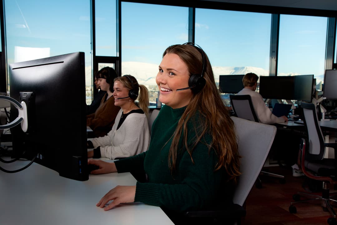 um_syn-01-simaver-Um Sýn - mynd 1 - símaver-img